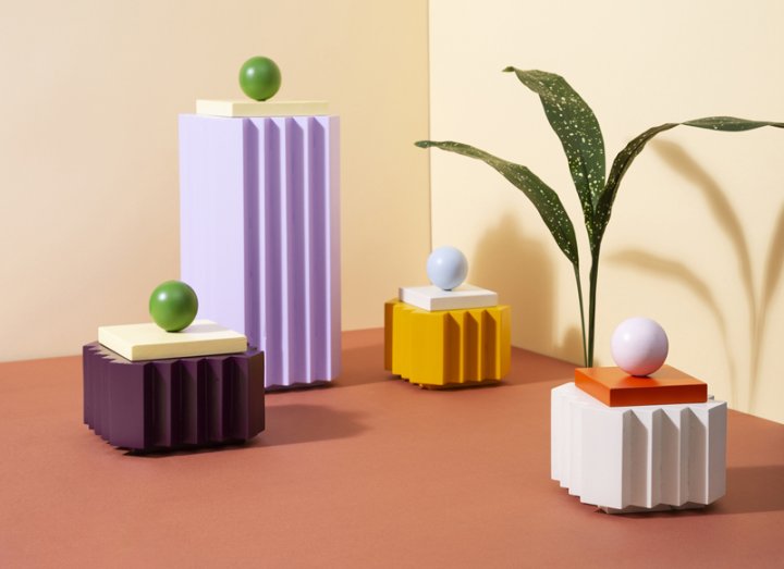 Farbige «Plizé-Boxen» von der finnischen Designerin Hanna Anonen.