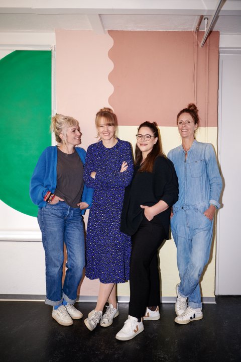 Porträt von den vier Designerinnen hinter Studio Komplett.