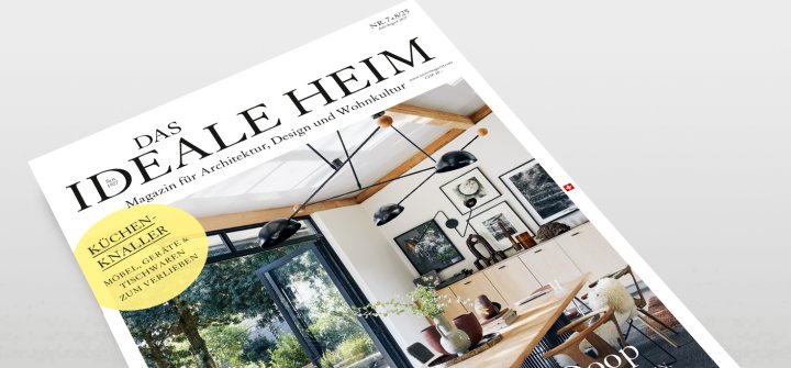 Das Ideale Heim Heft schräg auf grauer Oberfläche